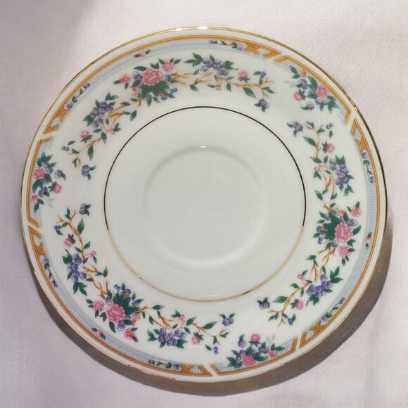 Truly Tasteful Saucer - Picture 1 of 5